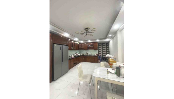 Giảm Sốc 2 Tỷ Bán Nhà 5 Tầng Hẻm Xe Hơi 83m2_4.2x20 7PN Chỉ Hơn 7 Tỷ Gần ĐH Ngân Hàng Linh Chiểu Thủ Đức